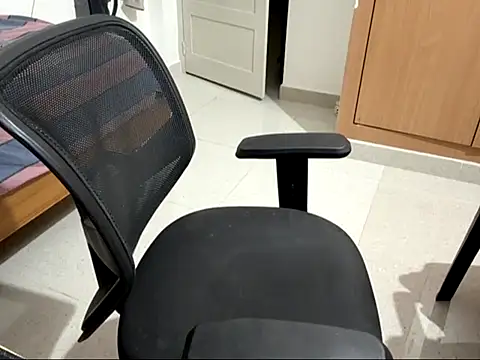kratosTheHunk online show from 28, 5, 2026