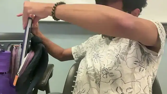 Snapshot of nickabraham chatting on 3, 3, 2026 nickabraham online show from 3, 3, 2026