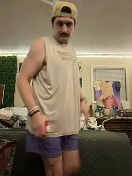 PoundedCajunGuy93 online show from 8, 7, 2026