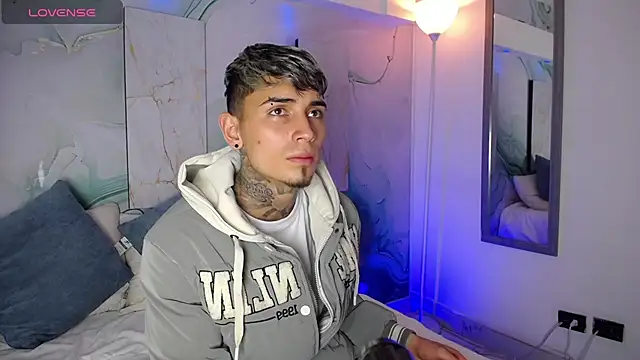 Max Hader  online show from 17, 4, 2026