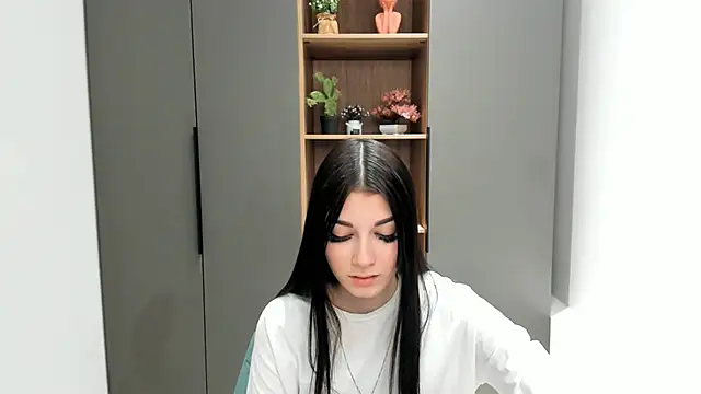 DevoraWitt online show from 5, 3, 2026