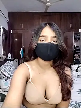 Snapshot of Ishaa_22 chatting on 5, 4, 2026 Ishaa 22 online show from 5, 4, 2026