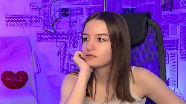 Snapshot of KellieBanshe chatting on 18, 7, 2026 KellieBanshe online show from 18, 7, 2026