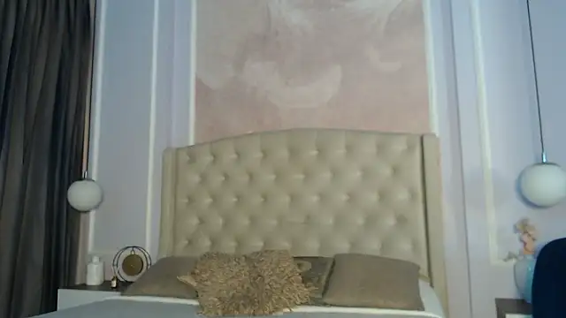 LiaTrainor online show from 9, 3, 2026