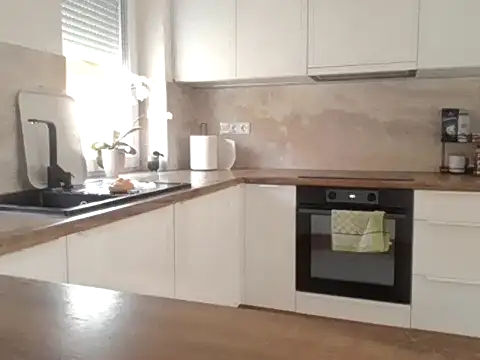 HiddenPearl online show from 4, 3, 2026