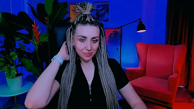 MonicaRiley online show from 21, 5, 2026