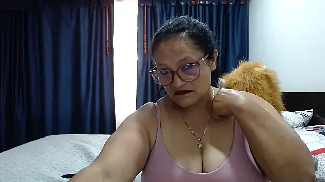 Snapshot of _BellaNocturna chatting on 28, 7, 2026 BellaNocturna online show from 28, 7, 2026