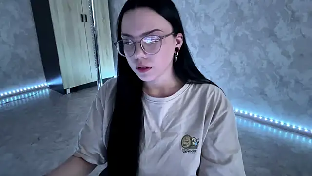 AlisNoire online show from 19, 3, 2026