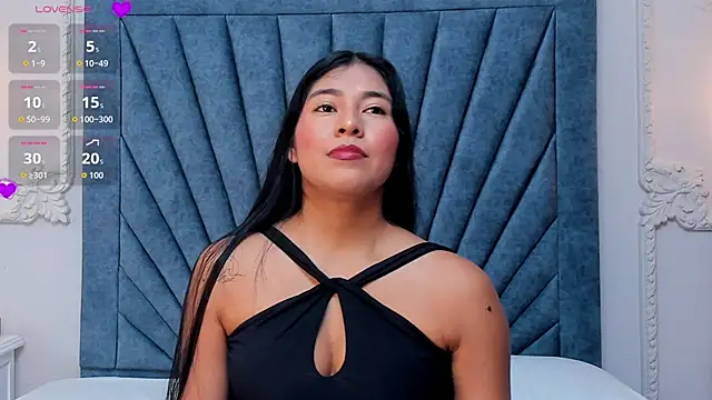 Leandra-Johnson online show from 7, 4, 2026