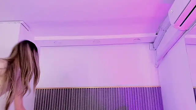 ashvalentine  online show from 2, 4, 2026