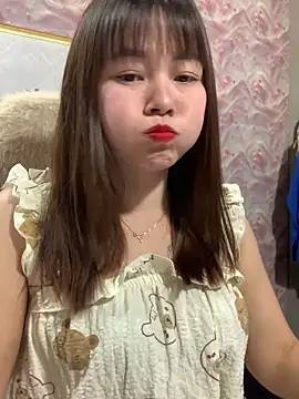 Snapshot of Little_Muse78 chatting on 12, 3, 2026 Little Muse78 online show from 12, 3, 2026