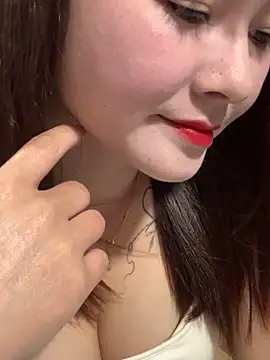 Snapshot of Little_Muse78 chatting on 30, 3, 2026 Little Muse78 online show from 30, 3, 2026