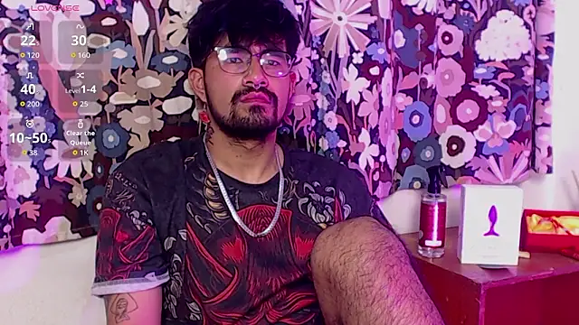 Snapshot of kcleiton chatting on 3, 3, 2026 kcleiton online show from 3, 3, 2026