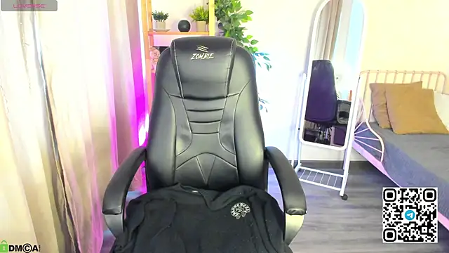 Necucuby online show from 18, 4, 2026