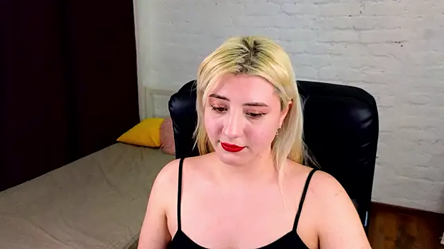 Snapshot of AdaGates chatting on 4, 3, 2026 AdaGates online show from 4, 3, 2026