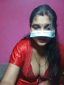 Snapshot of Sexy_Sonniyaa chatting on 4, 7, 2026 Sexy Sonniyaa online show from 4, 7, 2026