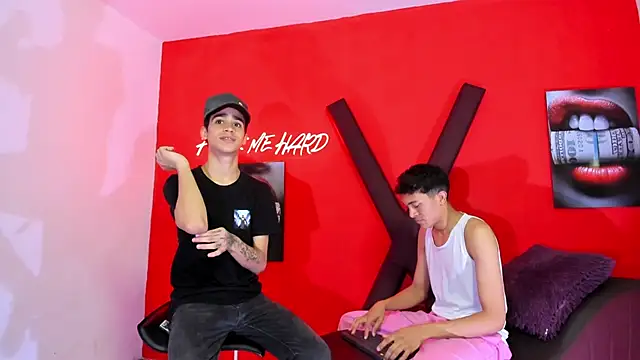 SKYN MAN online show from 11, 3, 2026