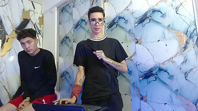 SKYN MAN online show from 22, 4, 2026