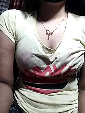 Snapshot of Rupa257 chatting on 14, 3, 2026 Rupa257 online show from 14, 3, 2026