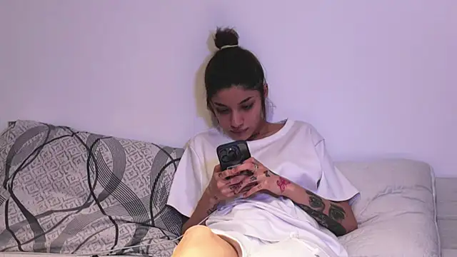 sweelexy online show from 6, 4, 2026