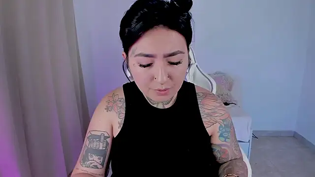 heeyy kitty online show from 25, 3, 2026