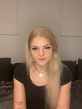 Luna-Noire online show from 3, 3, 2026