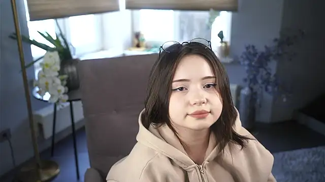 StaciaRahib online show from 7, 3, 2026