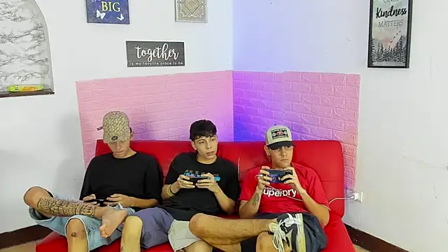 SecretLuna  online show from 31, 3, 2026