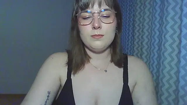 ClaraHard online show from 22, 6, 2026