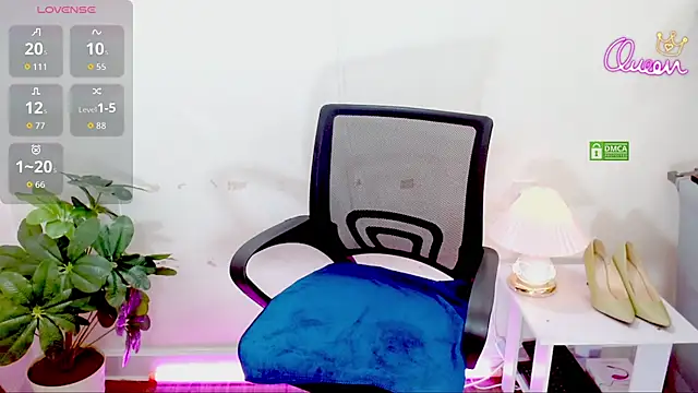Snapshot of Emily_LoveU chatting on 26, 6, 2026 Emily LoveU online show from 26, 6, 2026