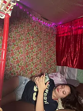 Creampie0516 online show from 27, 3, 2026