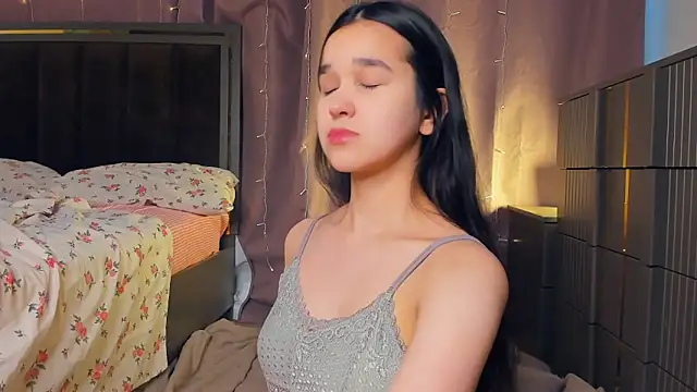 ShawtyCelina online show from 8, 3, 2026