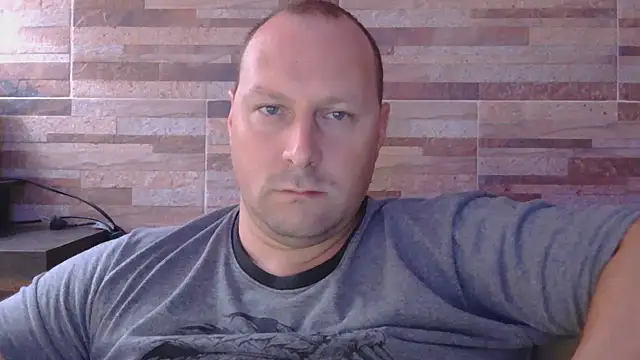 lustonfan online show from 6, 4, 2026