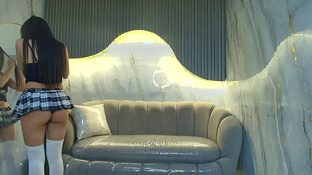 Snapshot of candy_sky_r chatting on 2, 7, 2026 candy sky r online show from 2, 7, 2026