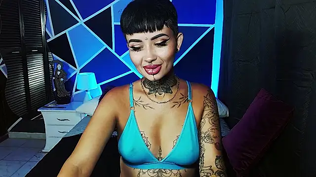 Sol Baker online show from 17, 4, 2026