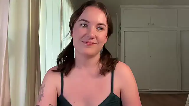 Snapshot of summerxo chatting on 24, 4, 2026 summerxo online show from 24, 4, 2026