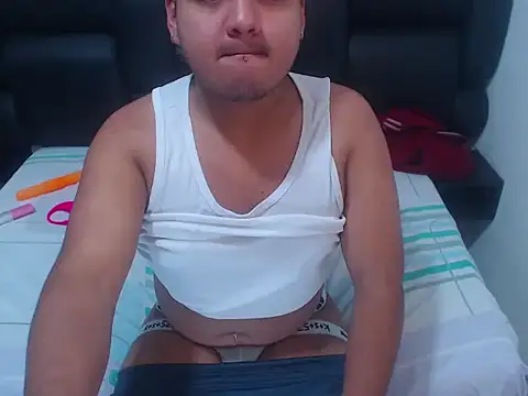 XNoahDeepThroatX online show from 19, 3, 2026