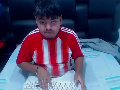 XNoahDeepThroatX online show from 28, 3, 2026