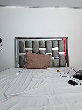 Onyx black1934 online show from 5, 3, 2026