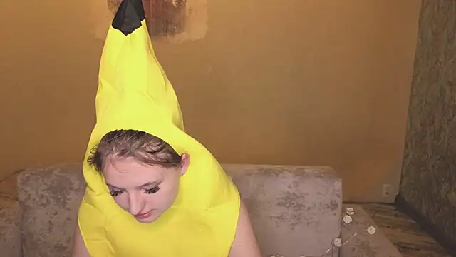 Banana Bowl online show from 6, 3, 2026