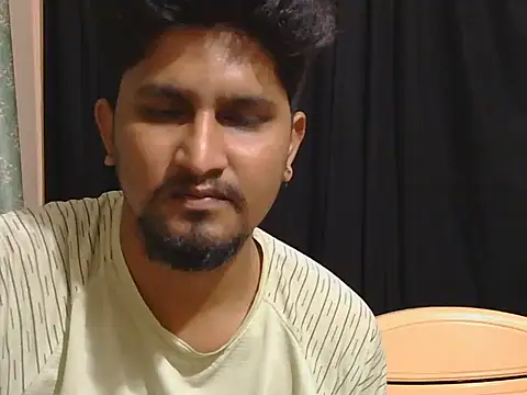 Snapshot of indguys2026 chatting on 27, 5, 2026 indguys2026 online show from 27, 5, 2026