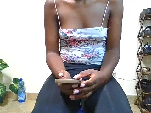 amandaammy150 online show from 2, 4, 2026