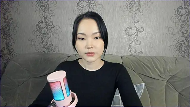 tia kaii online show from 12, 3, 2026