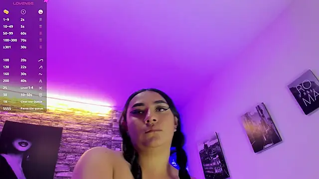 Snapshot of Lucyy_tits chatting on 27, 5, 2026 Lucyy tits online show from 27, 5, 2026