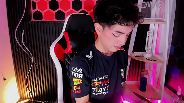 Cristopher Wild online show from 26, 3, 2026