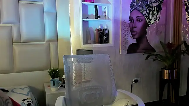 ZoeTaylorl online show from 29, 4, 2026