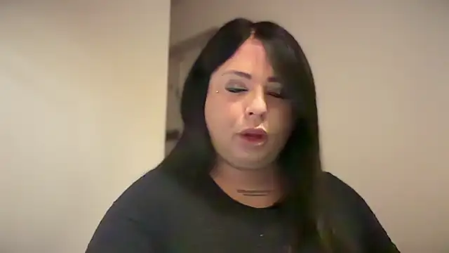 Snapshot of giaduzza chatting on 3, 4, 2026 giaduzza online show from 3, 4, 2026