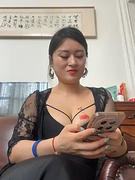 Yolanda9 online show from 21, 5, 2026