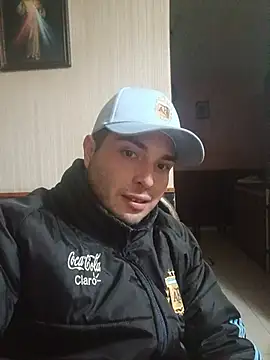 KEVINN022 online show from 14, 7, 2026