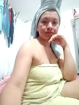 Snapshot of Chloe16_ chatting on 3, 4, 2026 Chloe16 online show from 3, 4, 2026
